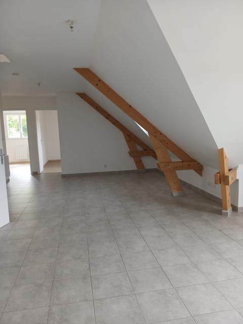 Location appartement T4 Ste Aulde - Photo 10
