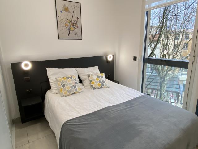 Location appartement T2 Aix en Provence - Photo 3