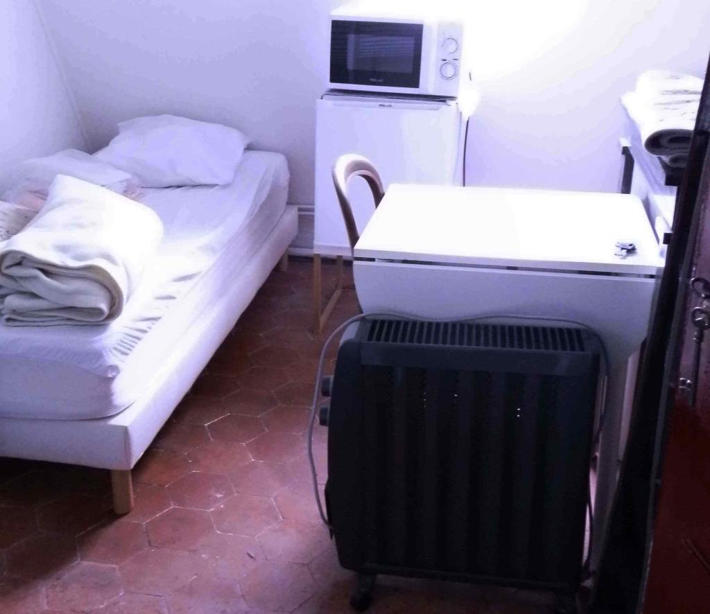 Location chambre Paris 09 - Photo 1