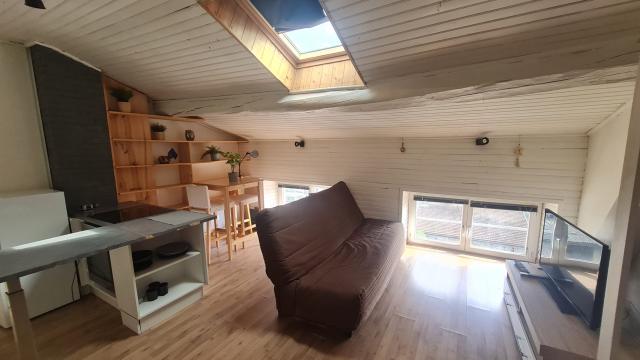 Location studio St Etienne - Photo 2