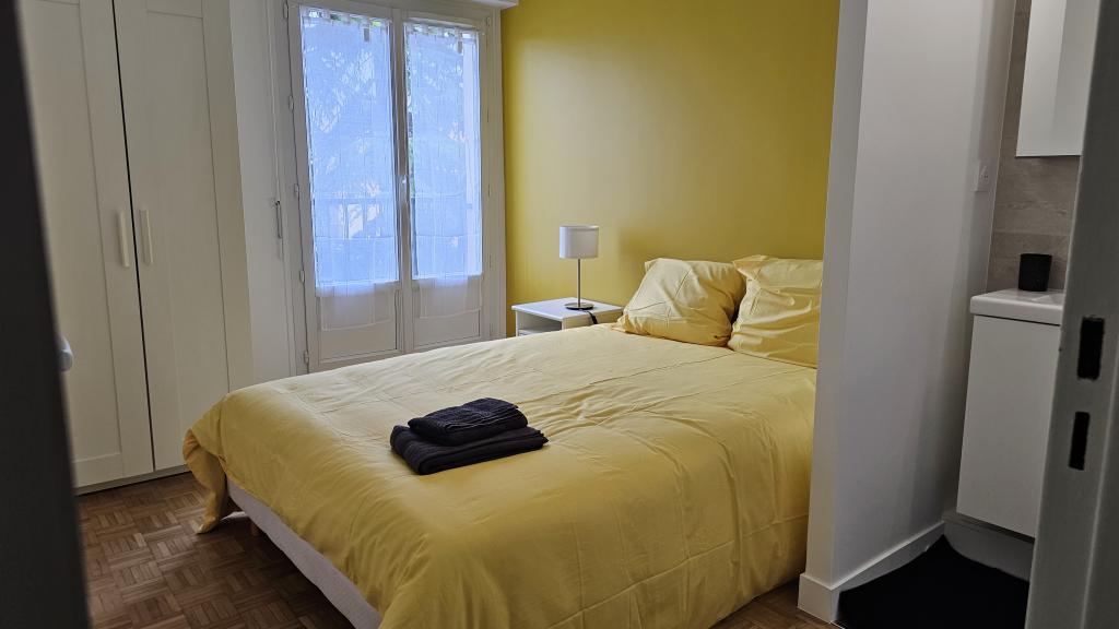 Location chambre Plaisir - Photo 1