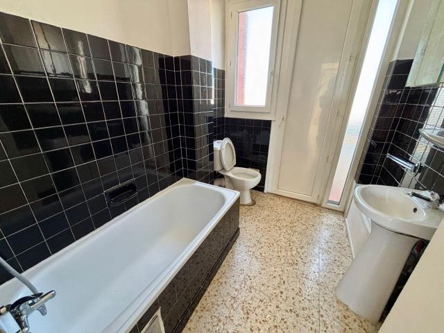 Location appartement T2 Port la Nouvelle - Photo 3