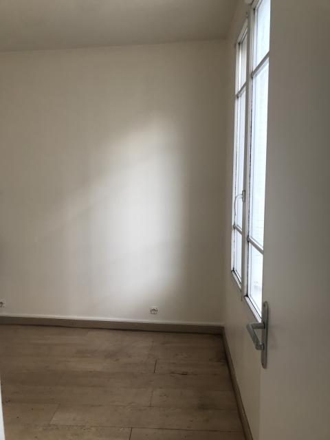 Location studio Le Perreux sur Marne - Photo 7