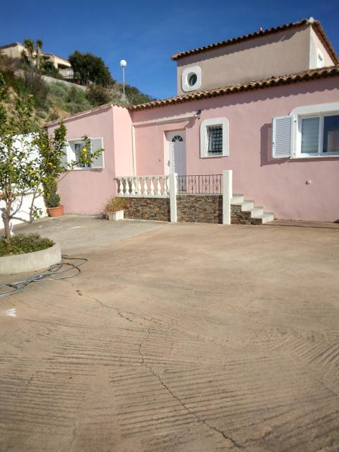 Location maison F7 Ajaccio - Photo 2