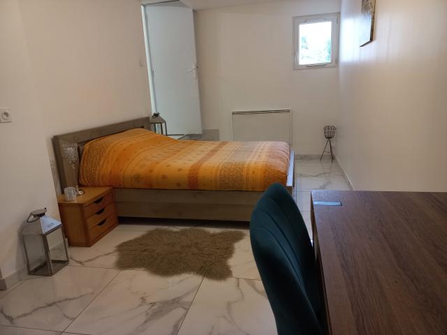 Location maison F3 Pommeuse - Photo 3