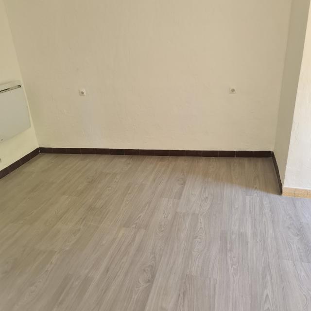 Location appartement T2 Marseille 11 - Photo 5