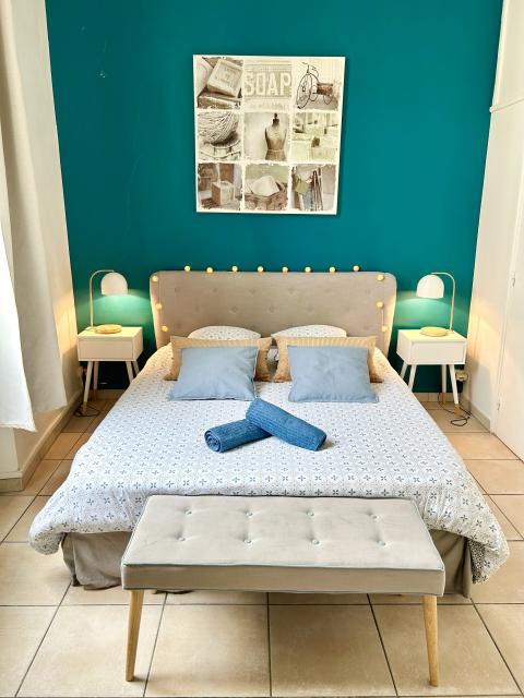Location appartement T2 Marseille 01 - Photo 6