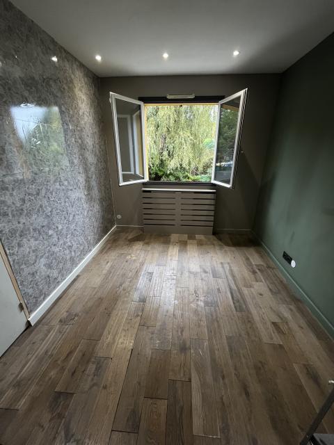 Location maison F6 Epinay sous Senart - Photo 3