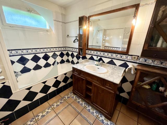 Location maison F6 Epinay sous Senart - Photo 4