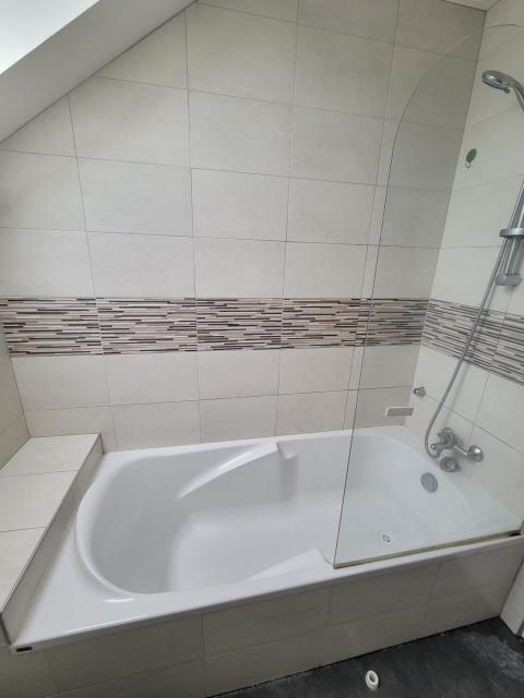 Location maison F6 Chevaigne - Photo 4