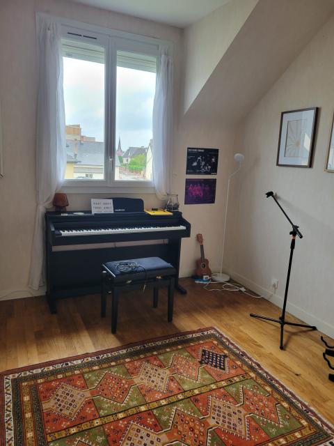 Location maison F6 Chevaigne - Photo 8