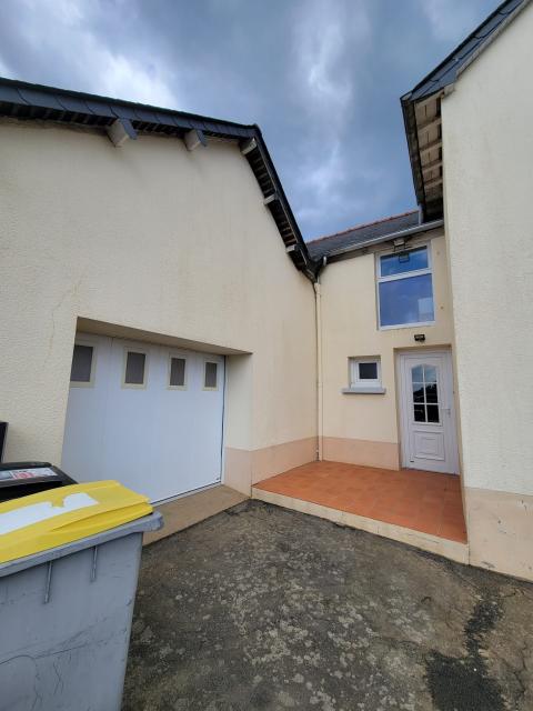 Location maison F6 Chevaigne - Photo 10