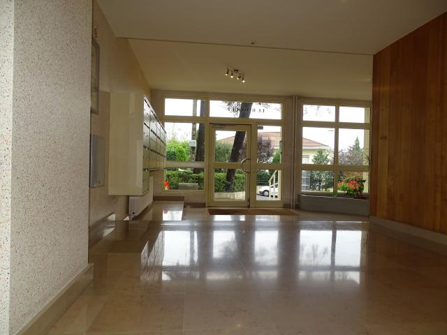 Location appartement T4 St Etienne - Photo 2