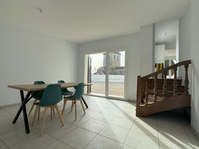 Location appartement T3 St Maurice de Gourdans - Photo 3