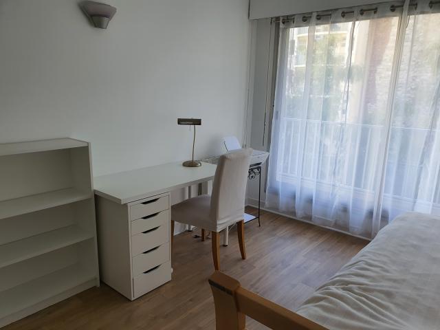 Location appartement T3 Paris 15 - Photo 2