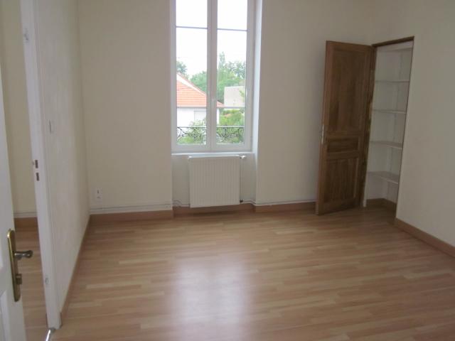 Location appartement T3 Montlucon - Photo 7