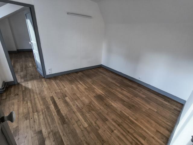 Location maison F3 Fougeres - Photo 3