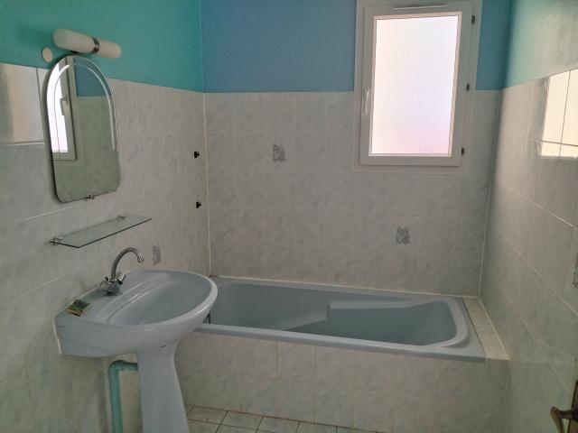 Location maison F3 Poilly Lez Gien - Photo 8