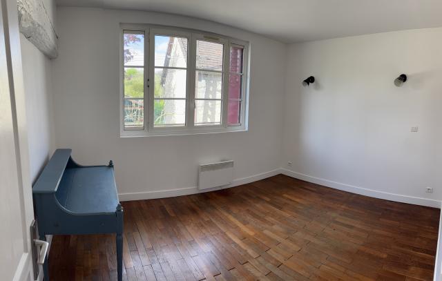 Location maison F5 Sagy - Photo 3