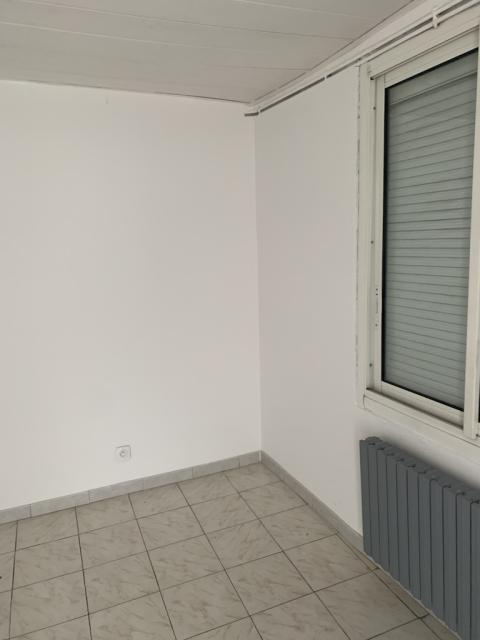 Location appartement T4 Ales - Photo 9