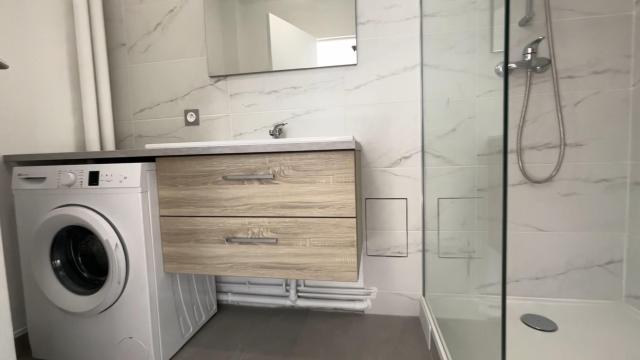 Location appartement T2 Paris 20 - Photo 6