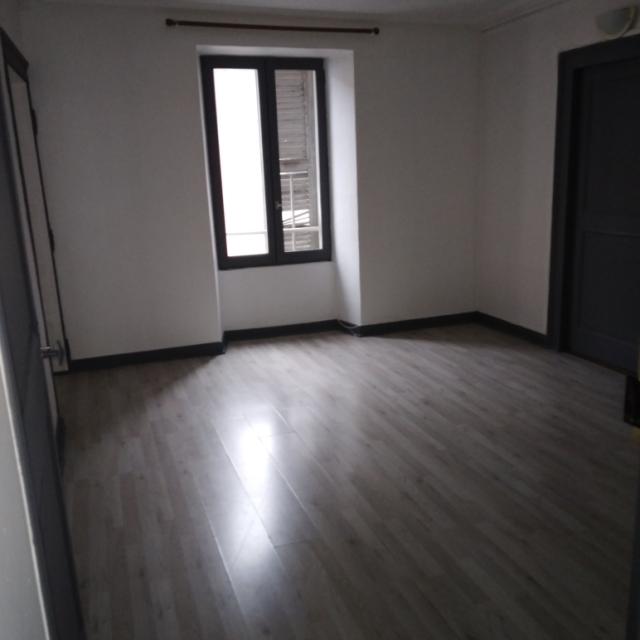 Location appartement T3 Moutiers - Photo 2