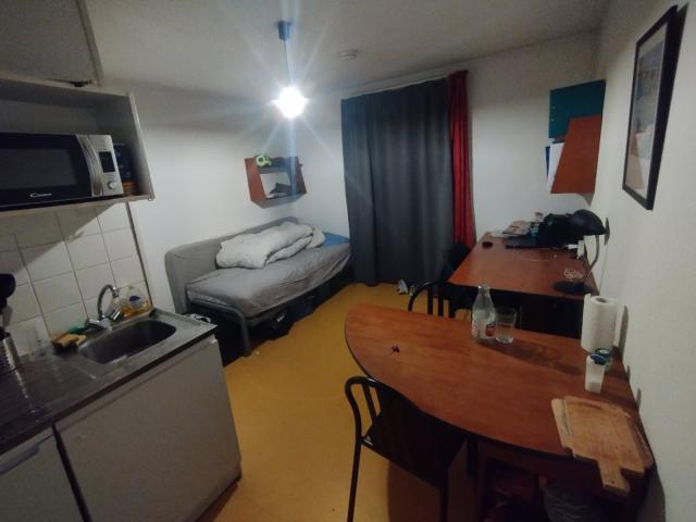 Location studio St Etienne - Photo 2