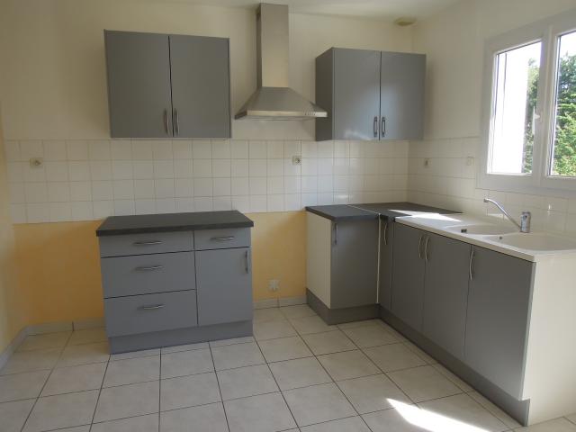 Location maison F5 Tierce - Photo 2