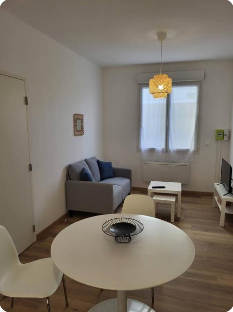 Location appartement T2 Sete - Photo 5