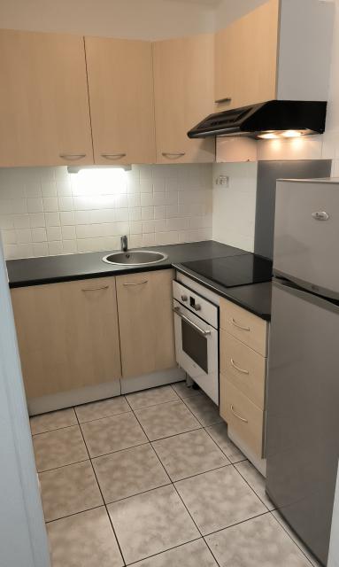 Location appartement T2 Ste Genevieve des Bois - Photo 3