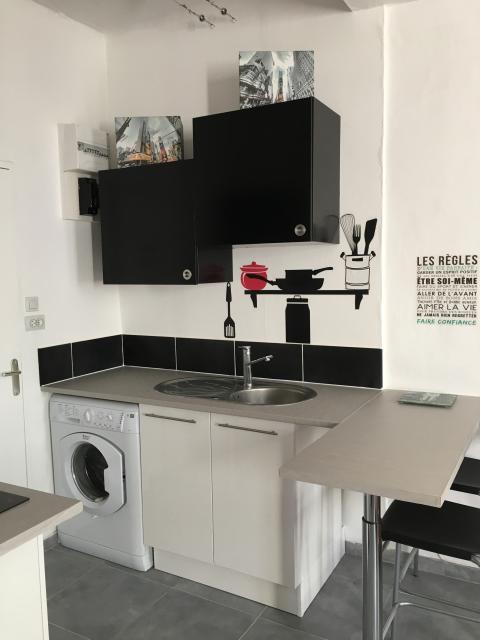 Location studio Toulon - Photo 2