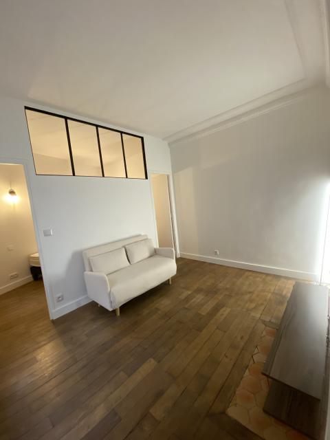 Location appartement T3 Paris 18 - Photo 4