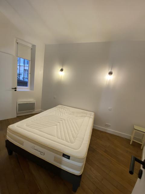 Location appartement T3 Paris 18 - Photo 6