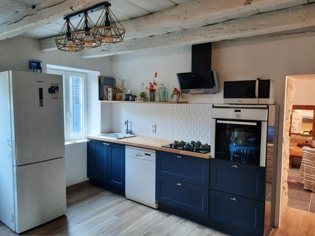 Location maison F4 St Georges la Pouge - Photo 3
