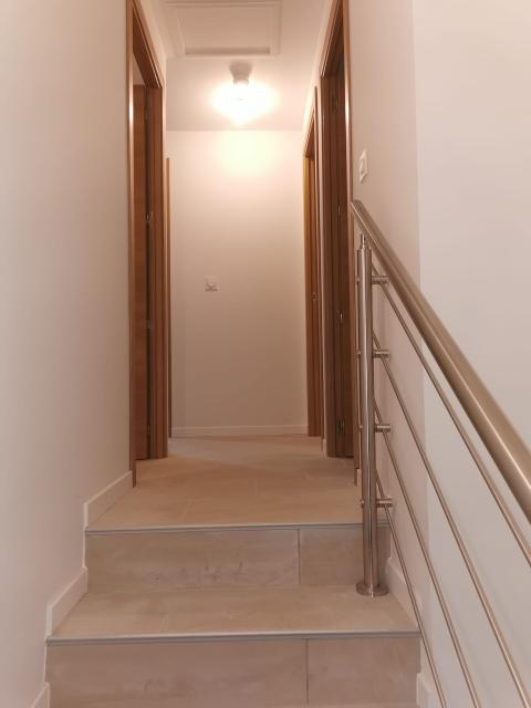 Location maison F4 Nimes - Photo 5