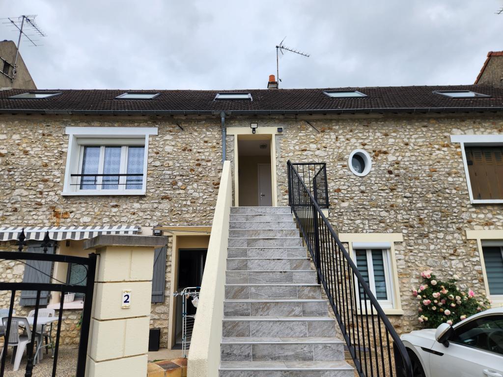 Location chambre Dammartin en Serve - Photo 1