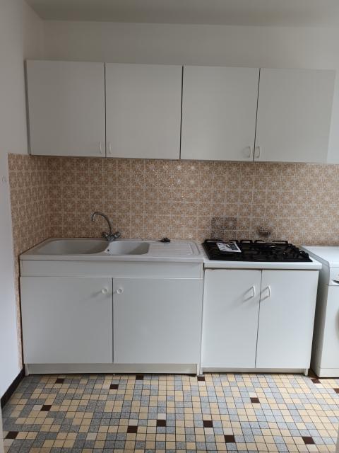 Location maison F3 Poitiers - Photo 2