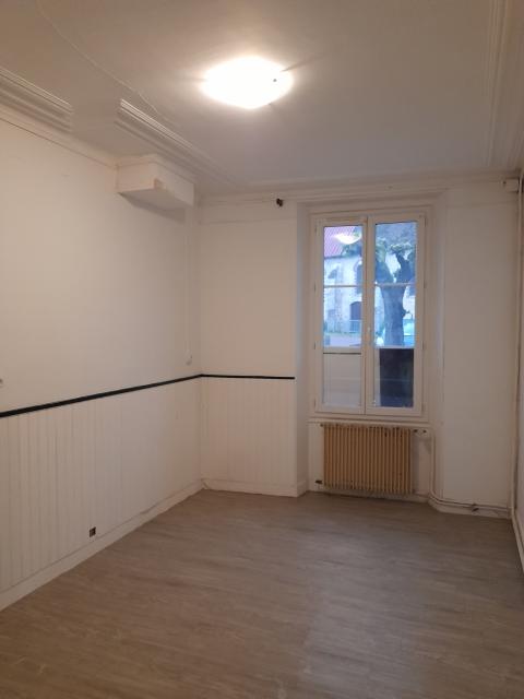 Location maison F5 Piffonds - Photo 3