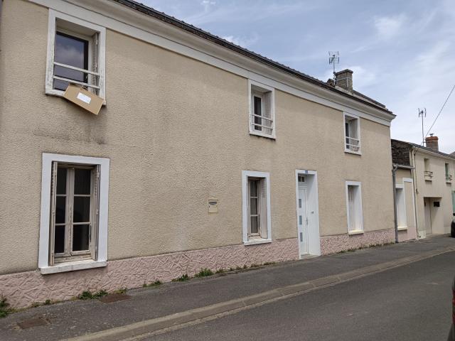 Location maison F8 Doue la Fontaine - Photo 5