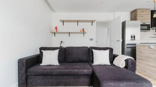 Location appartement T2 Paris 09 - Photo 3