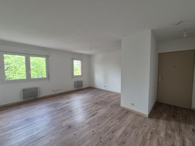 Location studio Lyon 8 - Photo 2