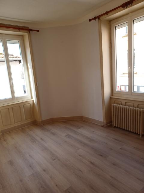 Location maison F6 Cours la Ville - Photo 8