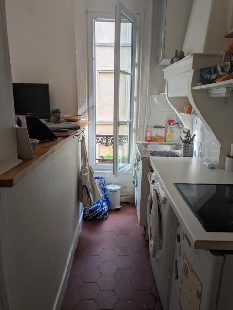 Location appartement T2 Paris 18 - Photo 3