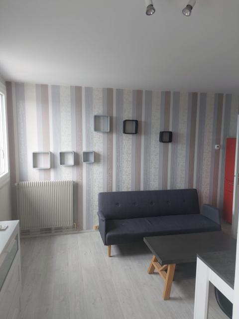 Location studio St Cyr sur Loire - Photo 6