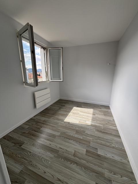 Location appartement T4 St Martin de Valgalgues - Photo 4