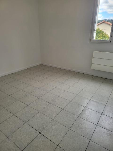 Location appartement T4 St Martin de Valgalgues - Photo 2