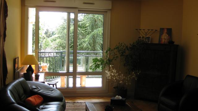 Location appartement T3 Champagne au Mont d'Or - Photo 3