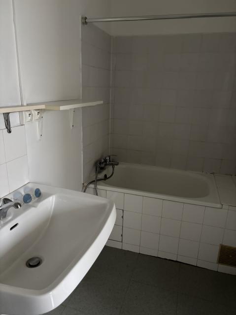 Location studio St Cyr sur Loire - Photo 6