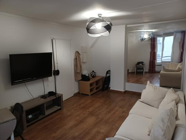 Location appartement T2 Paris 09 - Photo 4
