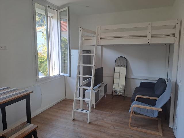 Location studio Toulon - Photo 2